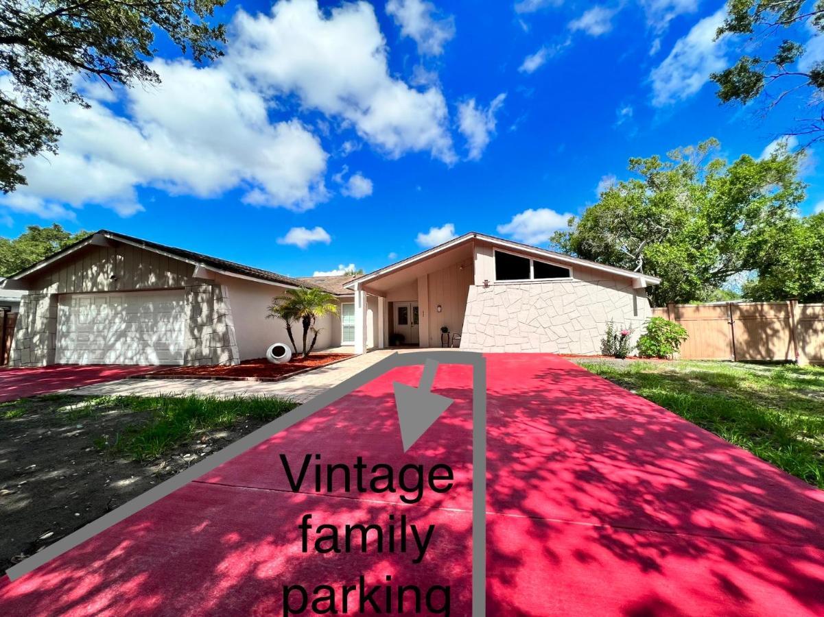 Vintage Family Scape + Heated Pool&Discount Villa Tampa Luaran gambar