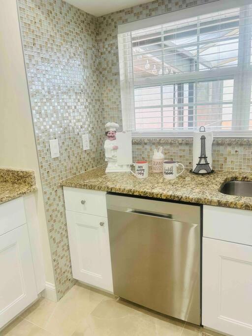 Vintage Family Scape + Heated Pool&Discount Villa Tampa Luaran gambar